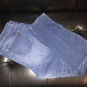 Jennifer Lopez Skinny Jeans